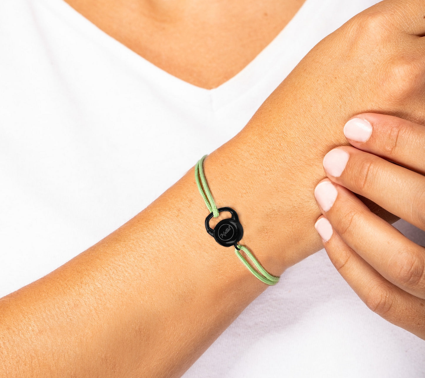 Bracelet Kettlebell Black Femme